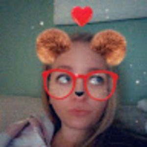 Meet your Posher, Ellyse